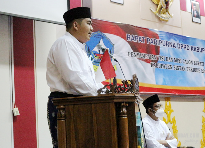 Calon Wakil Bupati Bintan Robby Kurniawan saat menyampaikan visi misi